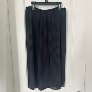 Vintage Malbe Saks Fifth Avenue Elegant Black Pleated Skirt Medium